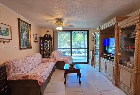 1101 Colony Point Circle Pembroke Pines FL 33026
