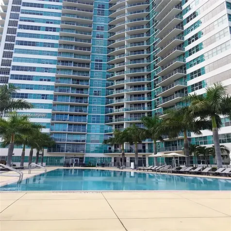 3301 NE 1 Avenue Miami FL 33137