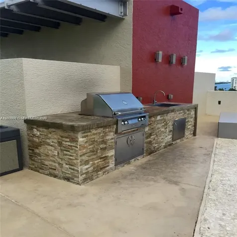 3301 NE 1 Avenue Miami FL 33137