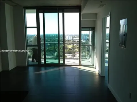 3301 NE 1 Avenue Miami FL 33137