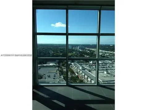 3301 NE 1 Avenue Miami FL 33137