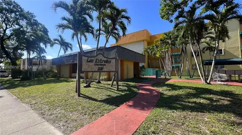 666 W 81st Street Hialeah FL 33014