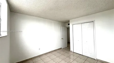 666 W 81st Street Hialeah FL 33014