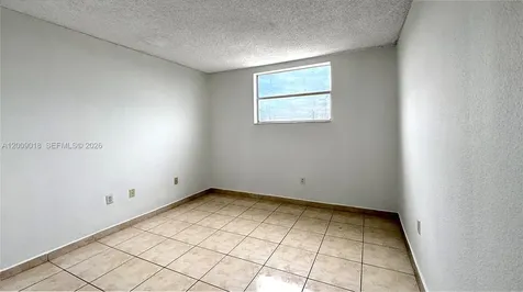 666 W 81st Street Hialeah FL 33014