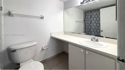 666 W 81st Street Hialeah FL 33014