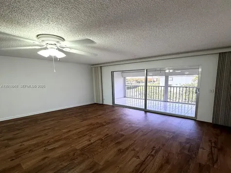 1400 SW 124th Terrace Pembroke Pines FL 33027