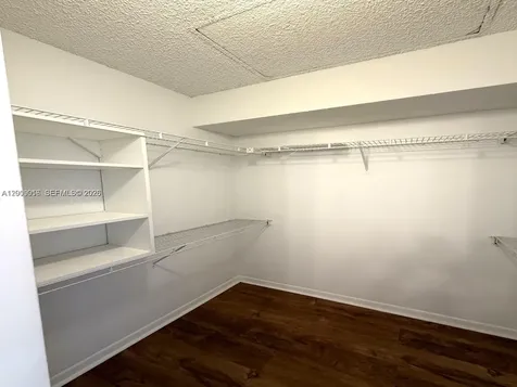 1400 SW 124th Terrace Pembroke Pines FL 33027