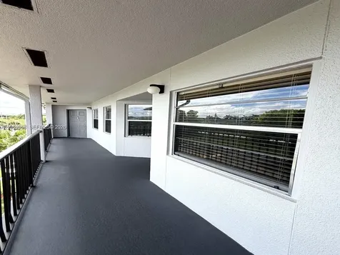1400 SW 124th Terrace Pembroke Pines FL 33027