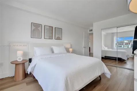 400 Kings Point Drive Sunny Isles Beach FL 33160