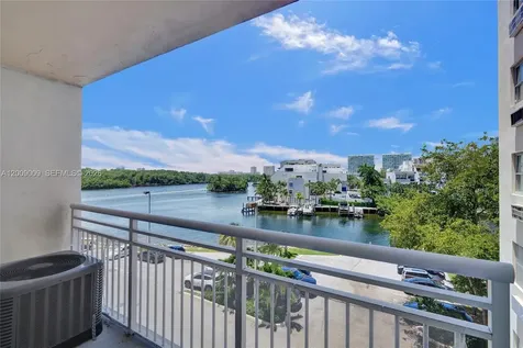 400 Kings Point Drive Sunny Isles Beach FL 33160