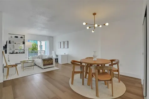 400 Kings Point Drive Sunny Isles Beach FL 33160