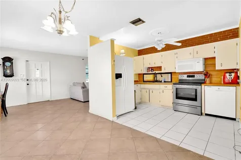 1570 NE 15th Street Homestead FL 33033