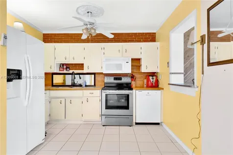 1570 NE 15th Street Homestead FL 33033