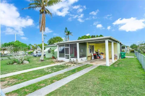 1570 NE 15th Street Homestead FL 33033