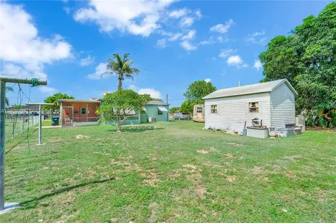 1570 NE 15th Street Homestead FL 33033