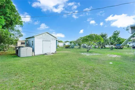 1570 NE 15th Street Homestead FL 33033