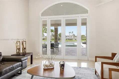 14370 Jockey Circle N Davie FL 33330