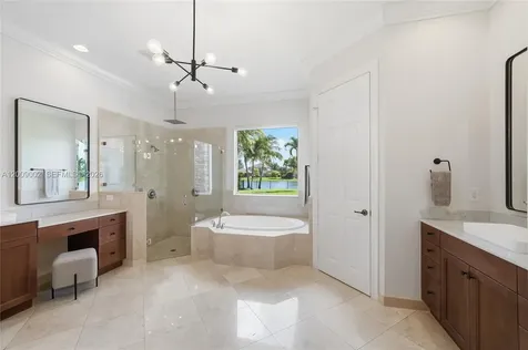 14370 Jockey Circle N Davie FL 33330