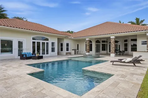 14370 Jockey Circle N Davie FL 33330