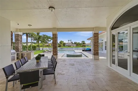 14370 Jockey Circle N Davie FL 33330
