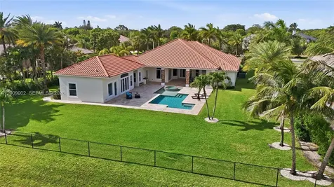 14370 Jockey Circle N Davie FL 33330