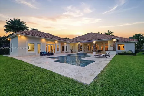 14370 Jockey Circle N Davie FL 33330