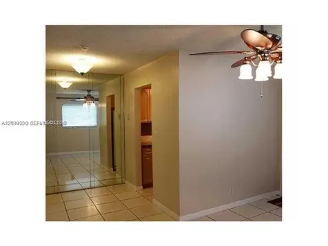 4163 SW 67th Avenue Davie FL 33314