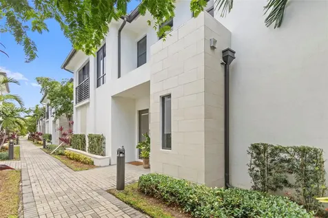 8249 NW 46th Street Doral FL 33166