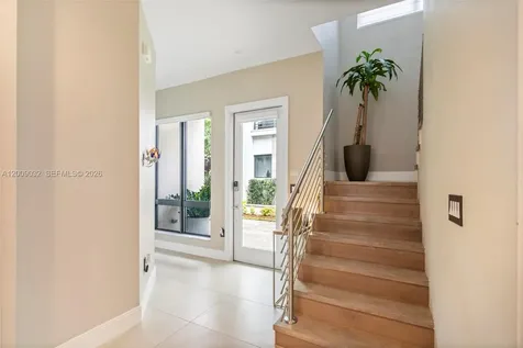 8249 NW 46th Street Doral FL 33166