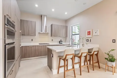 8249 NW 46th Street Doral FL 33166