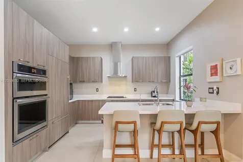 8249 NW 46th Street Doral FL 33166