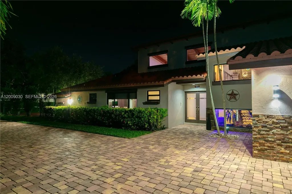 8111 SW 183rd Street Palmetto Bay FL 33157