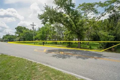 5574 Old Cheney Highway Orlando FL 32807