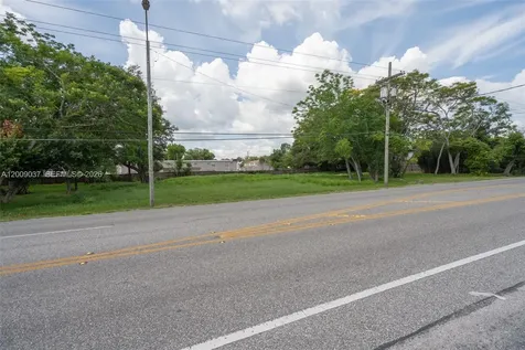 5574 Old Cheney Highway Orlando FL 32807