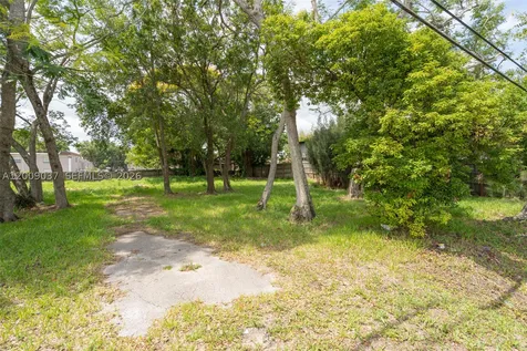 5574 Old Cheney Highway Orlando FL 32807