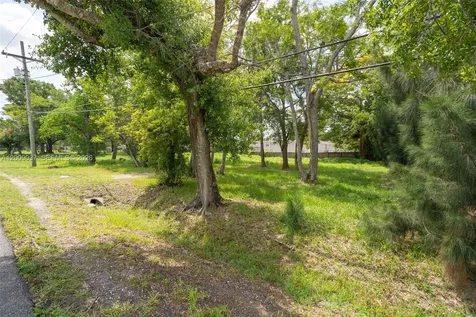 5574 Old Cheney Highway Orlando FL 32807