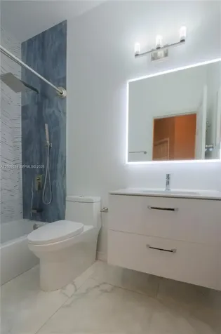 22472 SW 89th Path Cutler Bay FL 33190