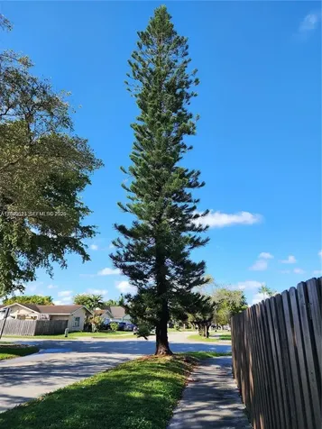 9825 SW 132nd Court Miami FL 33186
