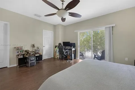 1980 SE 23rd Avenue Homestead FL 33035