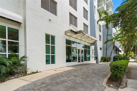 2275 Biscayne Boulevard Miami FL 33137