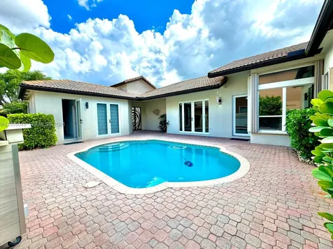 280 SW 167th Avenue Pembroke Pines FL 33027