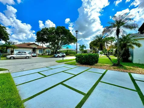 280 SW 167th Avenue Pembroke Pines FL 33027