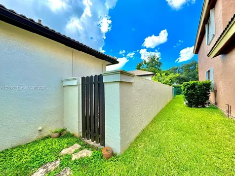 280 SW 167th Avenue Pembroke Pines FL 33027