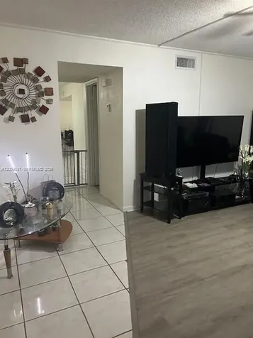 4139 SW 66th Way Davie FL 33314