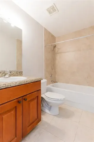 59 SE 3rd Avenue Hallandale Beach FL 33009