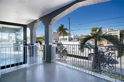 629 SW 10th Avenue Miami FL 33130