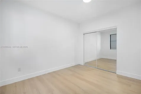 629 SW 10th Avenue Miami FL 33130