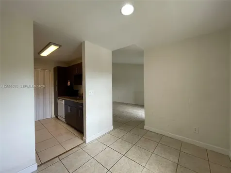 3957 NW 87th Avenue Sunrise FL 33351