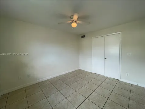 3957 NW 87th Avenue Sunrise FL 33351