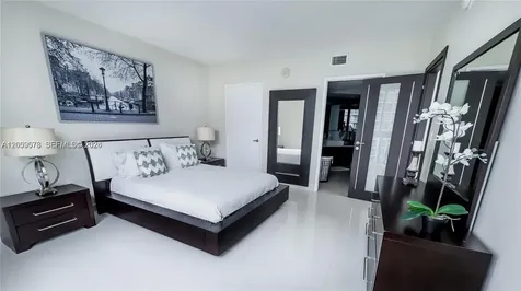 200 SE Sunny Isles Boulevard Sunny Isles Beach FL 33160